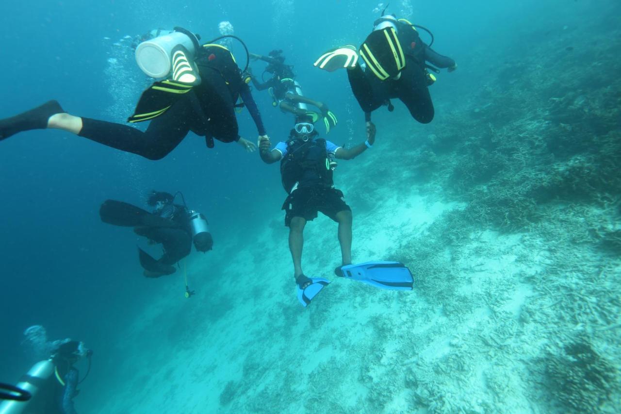 Scuba Inn Omadhoo Экстерьер фото
